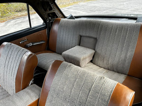 Volga GAZ-24