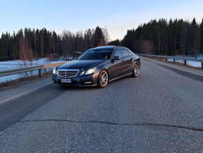 Mercedes-Benz E