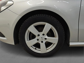 Mercedes-Benz B