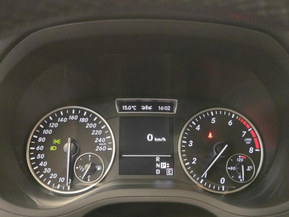 Mercedes-Benz B
