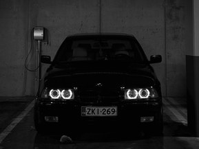BMW 325