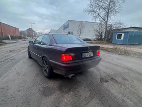 BMW 325