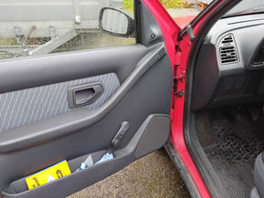 Peugeot 306