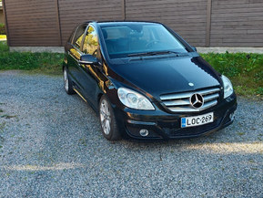 Mercedes-Benz B