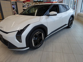 Kia EV4