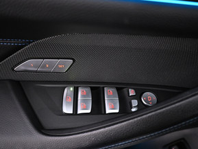 BMW i4 M50