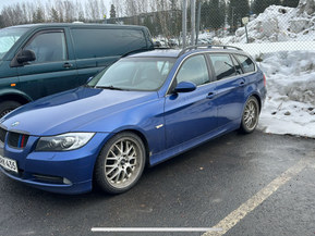 BMW 325