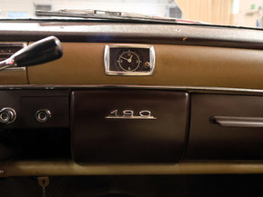 Mercedes-Benz 190