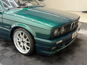 BMW 325