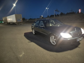 Mercedes-Benz 400