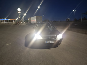 Mercedes-Benz 400
