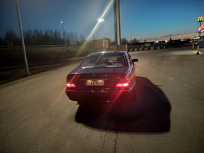 Mercedes-Benz 400