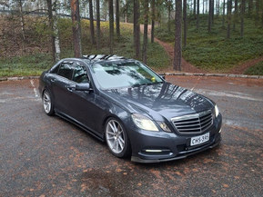 Mercedes-Benz E