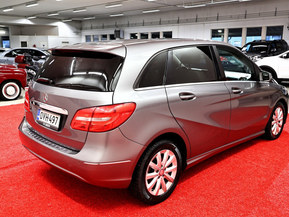 Mercedes-Benz B