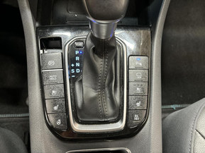 Hyundai Ioniq Plug-In