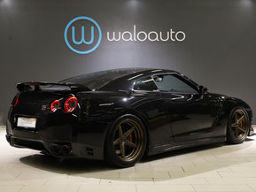 Nissan GT-R