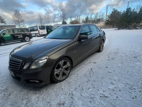 Mercedes-Benz E