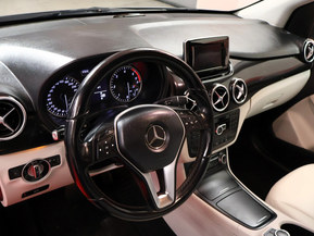 Mercedes-Benz B