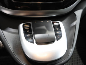 Mercedes-Benz V