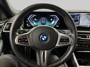 BMW i4 M50