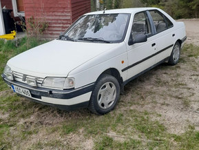 Peugeot 405