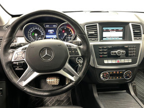 Mercedes-Benz ML