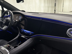 Mercedes-Benz EQS SUV