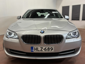 BMW 523