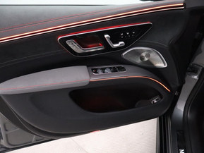 Mercedes-Benz EQS SUV