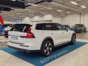 Volvo V60 Cross Country