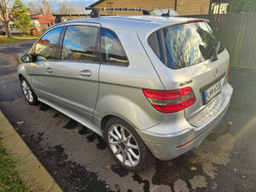 Mercedes-Benz B