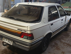 Peugeot 309