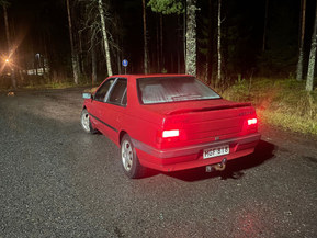 Peugeot 405