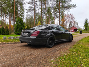 Mercedes-Benz S