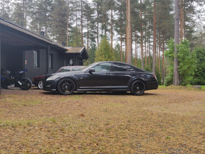 Mercedes-Benz S