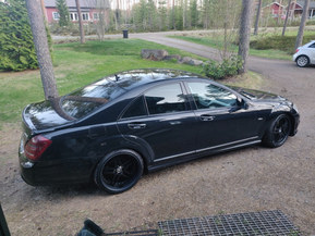 Mercedes-Benz S