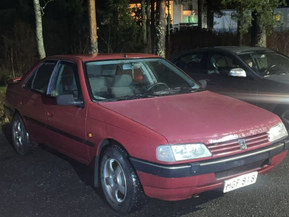 Peugeot 405