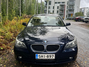 BMW 523