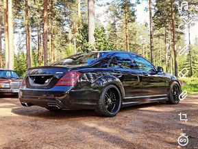 Mercedes-Benz S