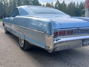 Pontiac Bonneville