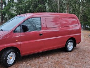 Hyundai H-1