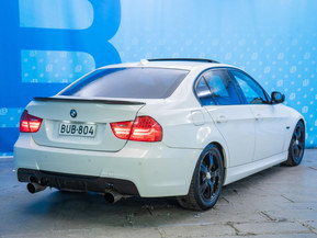 BMW 335