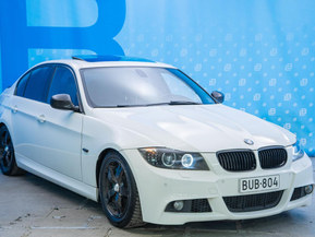 BMW 335