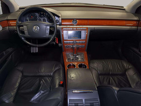 Volkswagen Phaeton