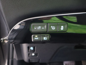 Toyota Prius Plug-in Hybrid