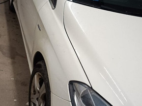 Mercedes-Benz B