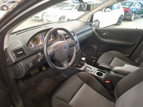 Mercedes-Benz A