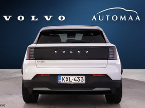 Volvo EX30 Cross Country