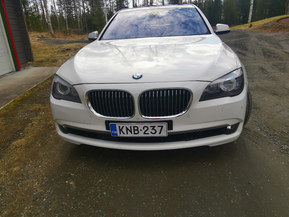 BMW 740