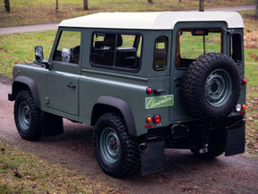 Land Rover Defender
